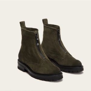 Frye Julie Green Suede Zipper Chelsea Ankle Boots size 8